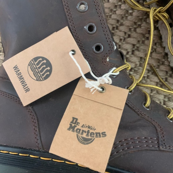 Doc Martin AirWair Boots 🥾 - Picture 3 of 7